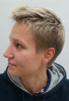 Стрижка модельная (женская), Укладка волос феном. Выполняется с обязательным применением укладочных средств или средств по уходу, расчёсок, брашингов. Так же в работе используется утюжок или диффузор.,