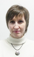  Стрижка модельная (женская), Сушка волос феном с направлением. Без укладочных средств. Короткие, средние волосы,